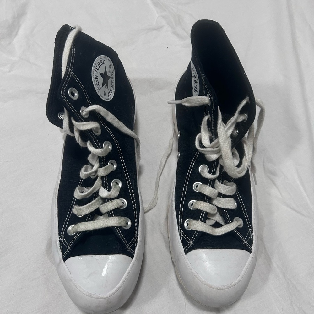 Converse Chuck Taylor Lugged Trainers